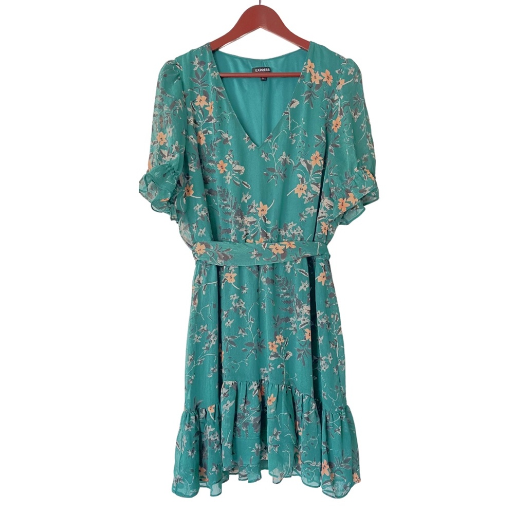 Express Dress - L
